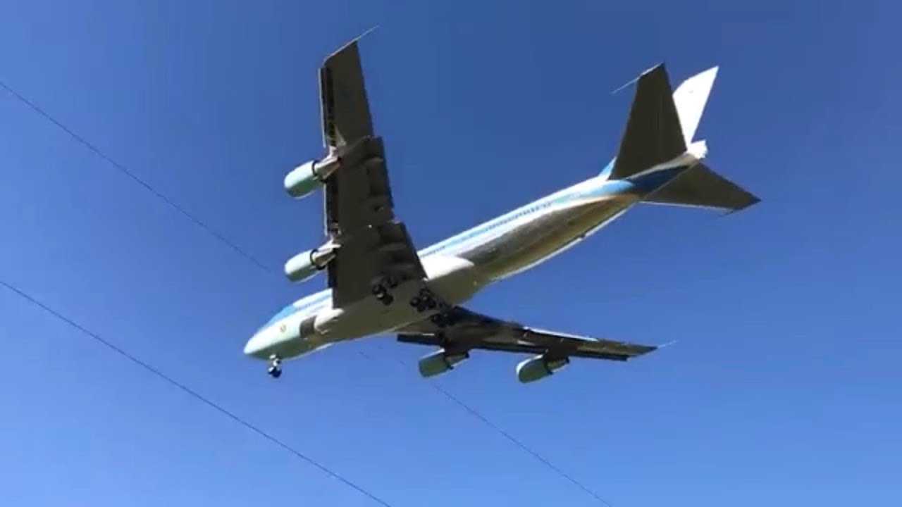 Air Force One Lands in Fargo, ND...and my kid flipped them off 
