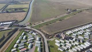 YES!! Breathtaking Anderby Creek for a traditional summer holiday!