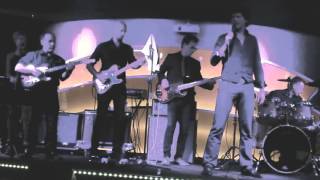 Video thumbnail of "Bouke & ElvisMatters band - Green Green Grass of Home"