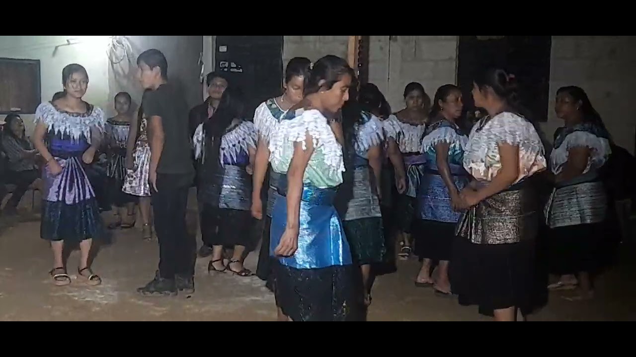 Musica tradicional de mi bello pueblo de bachajon chilon, chiapas.  la onda tropical