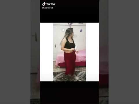 Periscope Liseli roman kızı twerk Show yapıyor