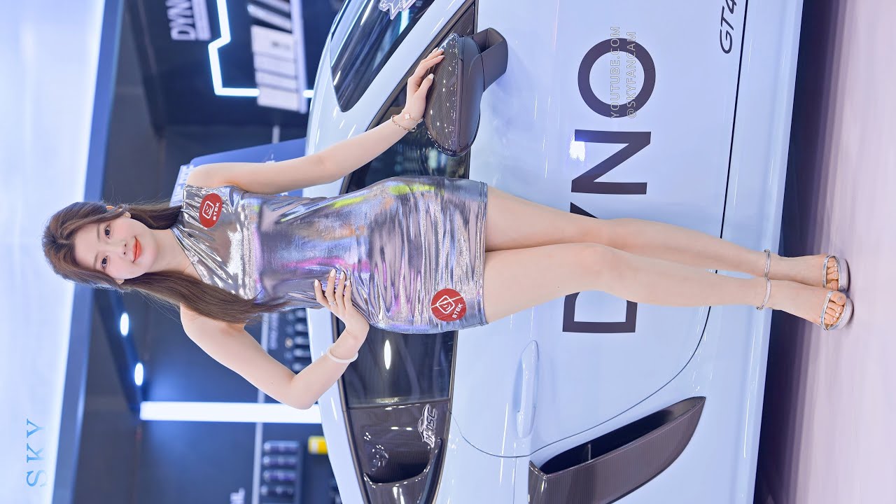 2025GTShow蘇州改裝展 Beautyleg Racing Queen 車模28 #春曉 - YouTube