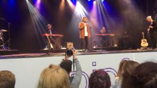 Matt Corby Knive edge live at Piknik i Parken Oslo 2016