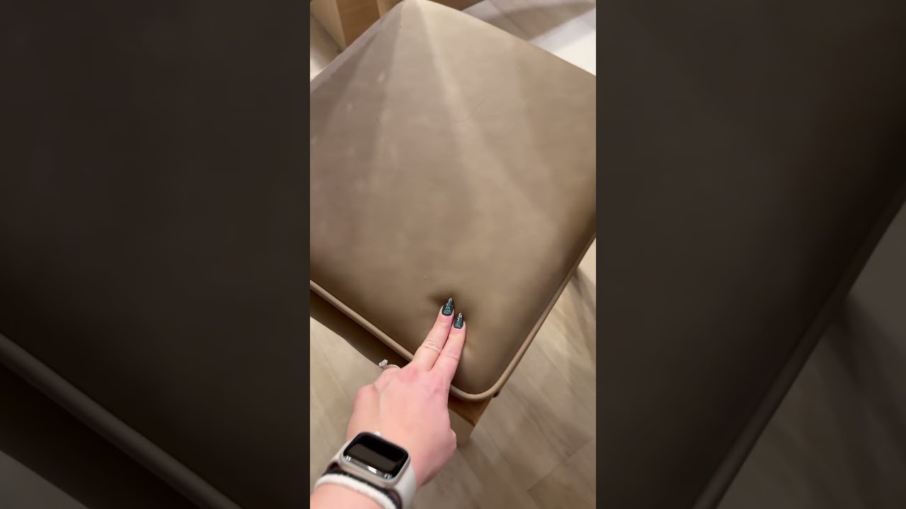 Mid-Century Style + Everyday Comfort = Dining Chair That Steals the Show! 