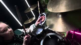 Amelie Vivian - Troubles Coming - Royal Blood - Drum Cover