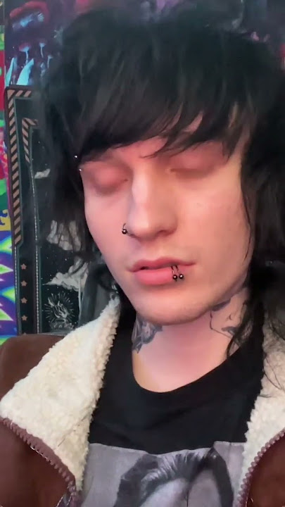 POV it’s 2009 and you search Cute emo boys on tumblr
