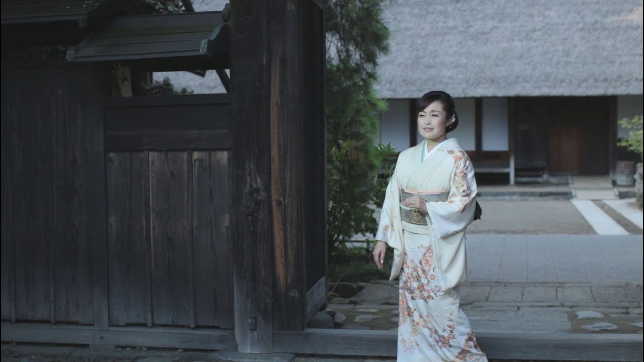 秋山涼子［口紅未練：TECA-13709］ / TEICHIKU RECORDS