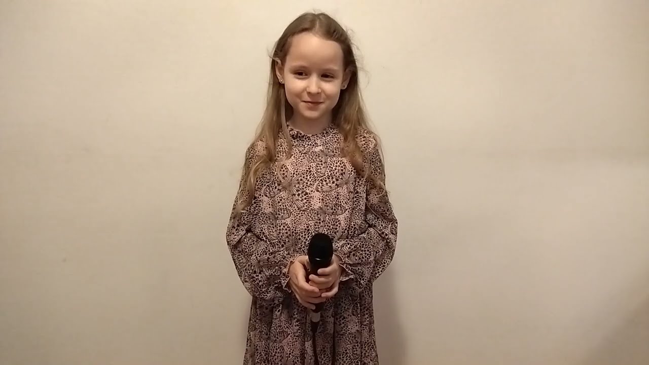 Łucja Surmiak ,,Laleczka z saskiej porcelany''