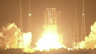 China launches robotic spacecraft to the moon