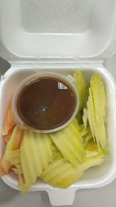 Rujak viral di lombok
