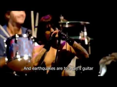 Red Hot Chili Peppers - Californication (Live Slane Castle) - Video with Lyrics/Subtitles