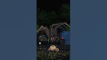 🕷 spider monster at the containers #shorts #spiders #creepy #Arachnophobia