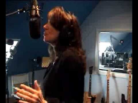 Brigitte Meuwsen - Inside Of Me - Live On Radio 22...