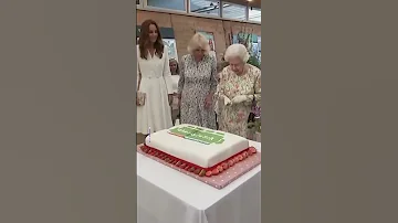 Moments The Queen Made Us Laugh In 2021 
