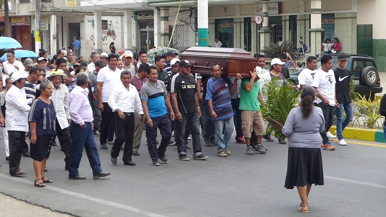 00102 Ecuador Funerale YouTube