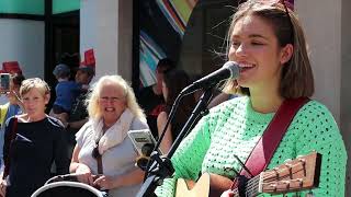 Ed Sheeran Perfect!! WAIT for the CROWD to Start SINGING - Allie Sherlock cover Resimi