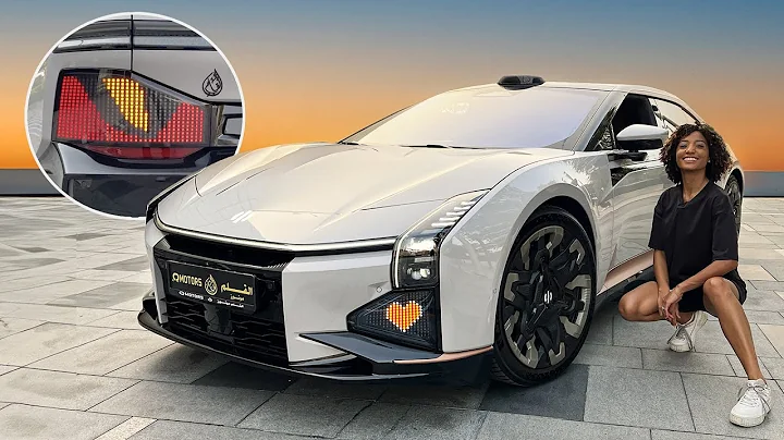 Futuristic Chinese EV Has Emoji Headlights | HiPhi Z - DayDayNews