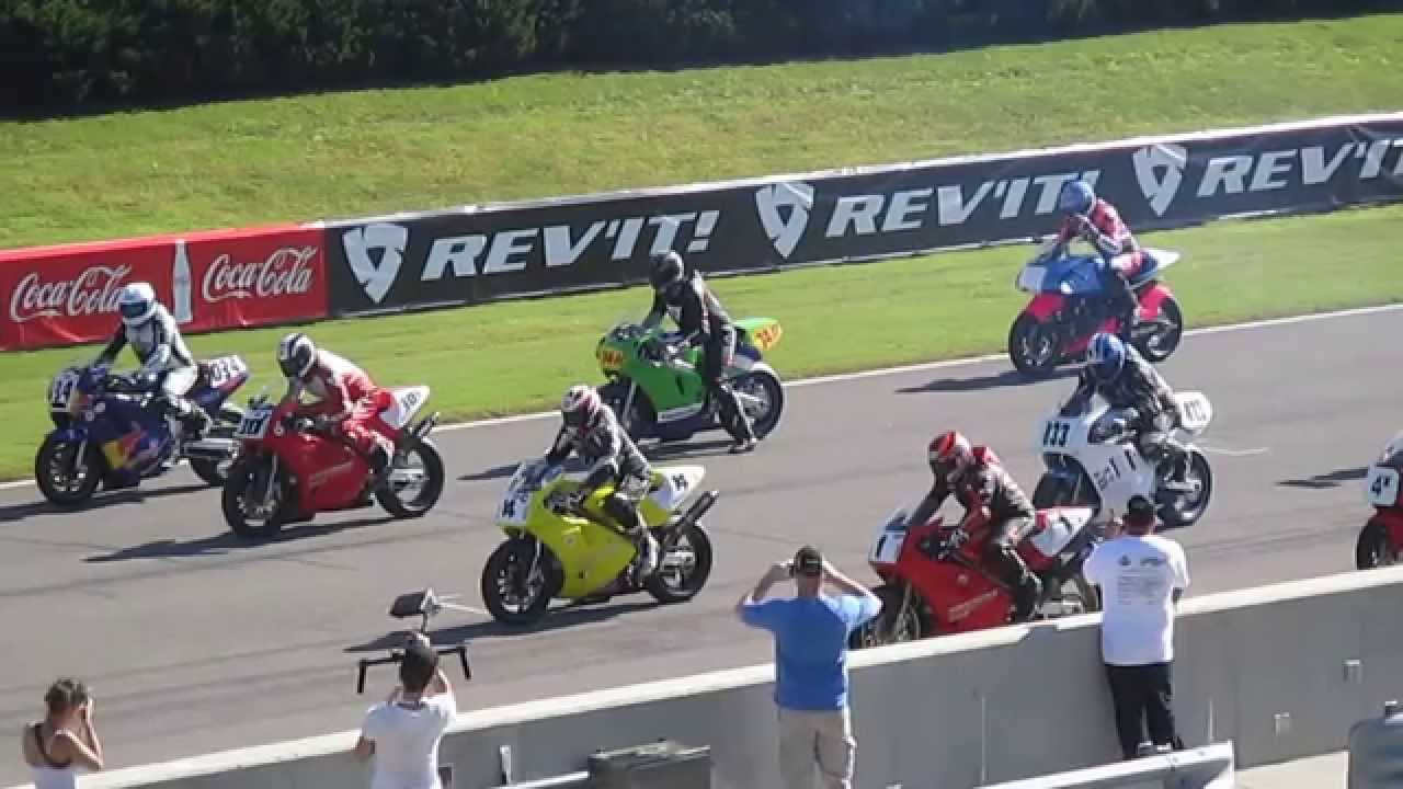 Start of The Battle of The Twins at Barber Vintage Motorsports Weekend 10-11-2015