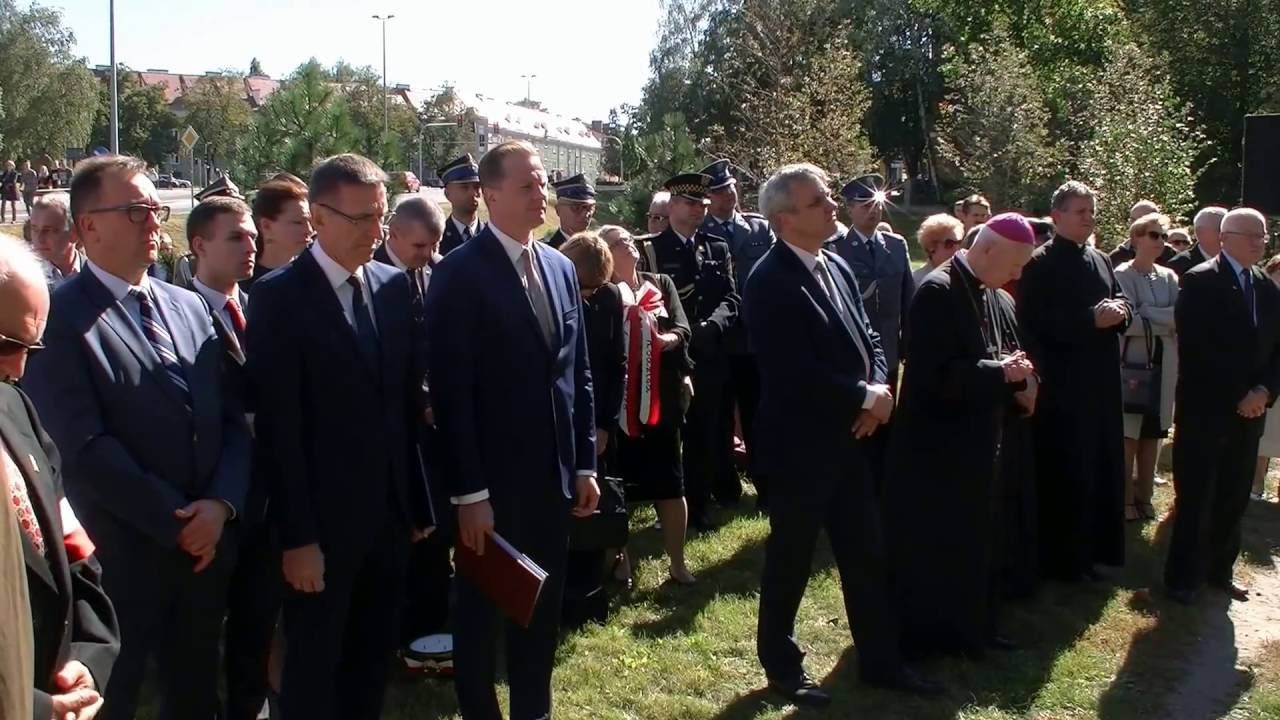 video to gif OLSZTYN24: Obchody 77. rocznicy napaści Rosji Sowieckiej na Polskę w Olsztynie (2)