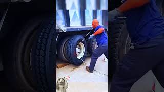 El truco de los expertos en carretera #camiones #truck #mecanica
