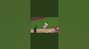 Who knew a slide could be so sexy!? #shorts #treaturner #baseball #mlb #slide #sexy