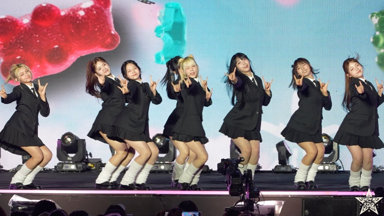 유니스(UNIS) - SWICY + 너만 몰라 | Stage W for Chungnam | 광화문광장 250917