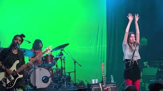 Warpaint &quot;New Song&quot; + &quot;Disco//Very&quot; live @ The Observatory in Santa Ana, CA (11/14)