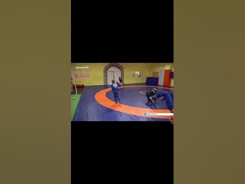 Тигрица дает интервью 🇷🇺🇦🇿 ️ - YouTube