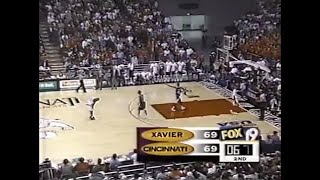 1996-97 Crosstown Shootout: Xavier at #1 Cincinnati (NCAA Men's Basketball Full Game 11/26/96) screenshot 5