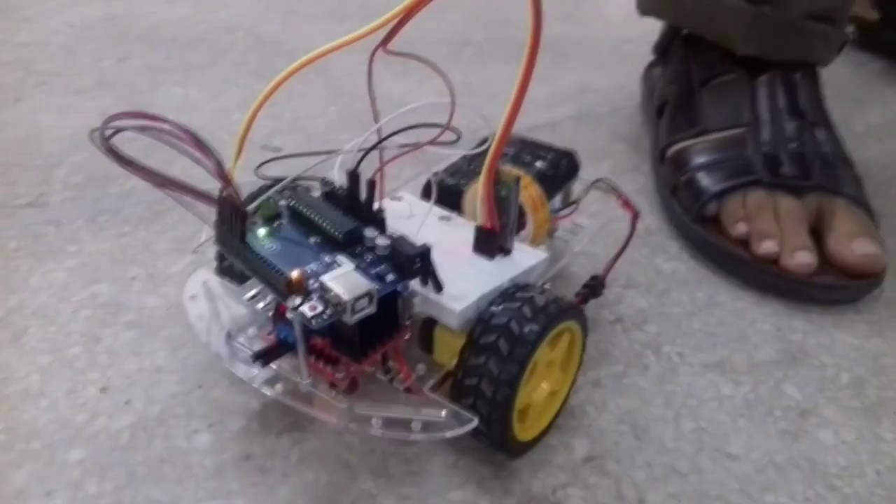 Accelerometer Car using Arduino - YouTube