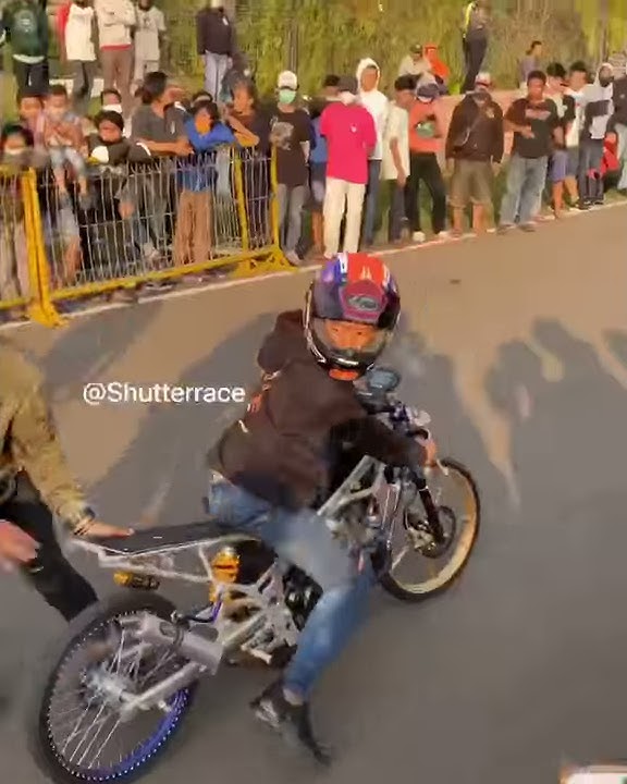 SNAP WHATSAP DRAG BIKE CUYY