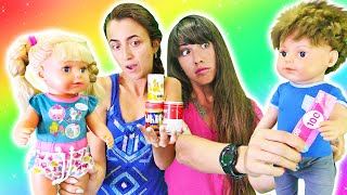 Çocuklar Için Eğitici . Baby Born Oyuncakları Para Üstü Ile Aburcubur Alıyor. Market Oyunu