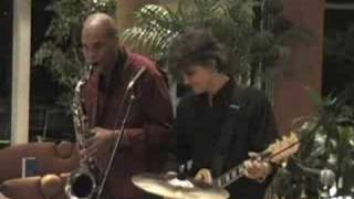 Video thumbnail of "The Lucky Trio + Saxman -- Knockin' On Heaven's Door"