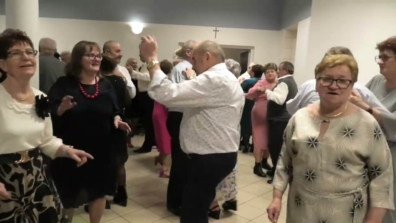 Fajna wszystkim znana i przez wszystkich lubiana piosenka zagrana przez Kapelę Piotra Bińkowskiego,