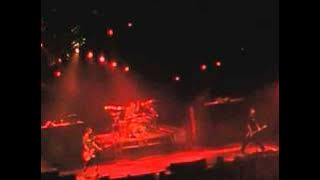 Blink-182 - Dysentery Gary (Live @ Inglewood 2002)