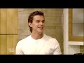 Antoni Porowski Makes Pasta with Sausage, Lemon and Parsley