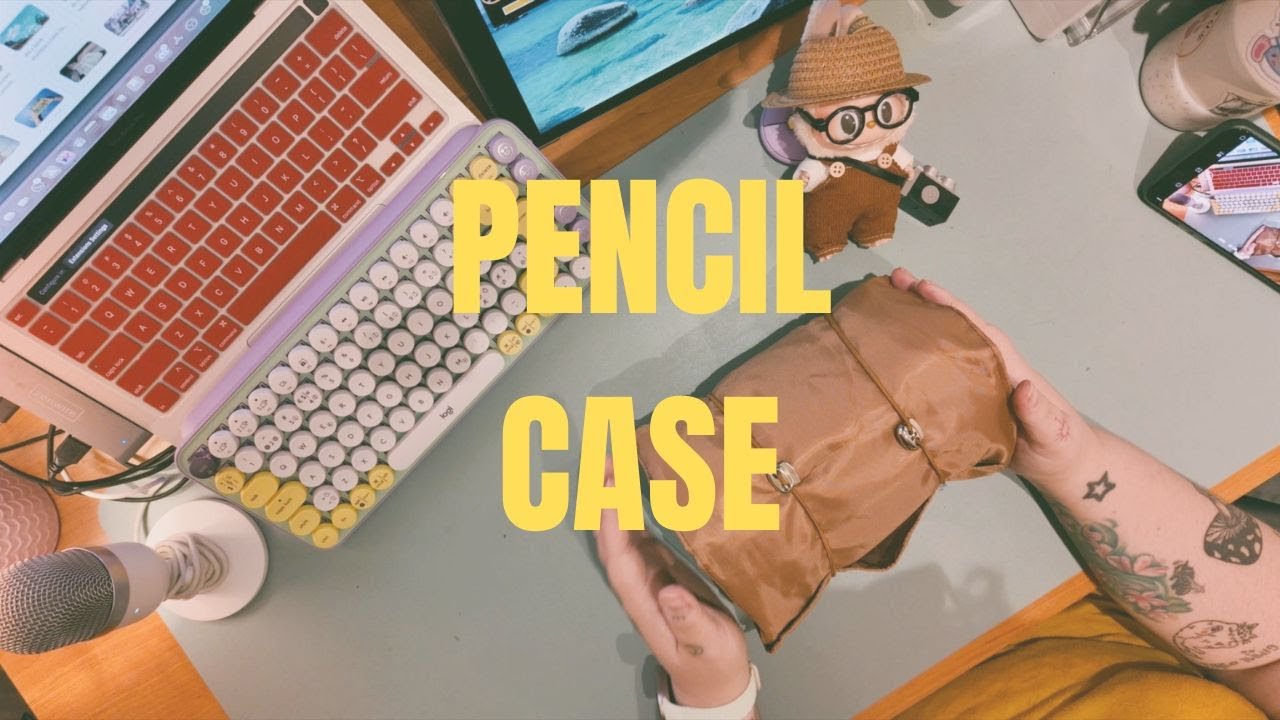 what's in my huge pencil case // 2025