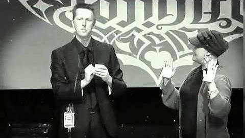 Saturn Magic -Squeezer (DVD & Deck) by Diamond Jim Tyler  - Trick