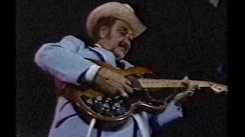Big George Moody performing a Guitar Medley on No....