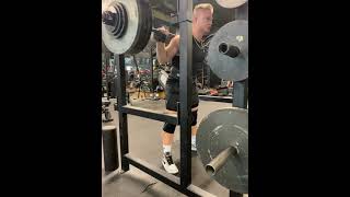 440 x 2 Pause Squat