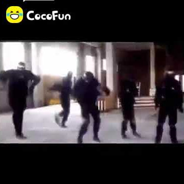 mentahan FBI sedang joget