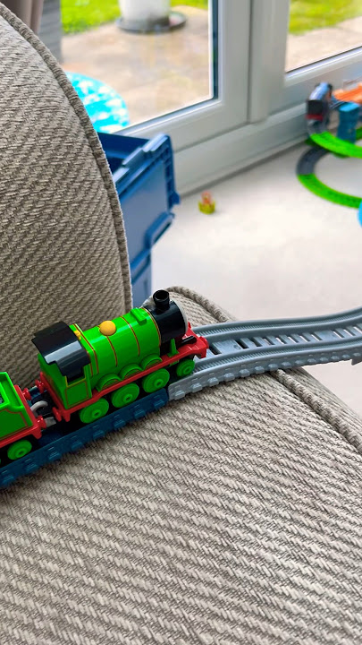 Henry Train Crash! #thomasandfreinds