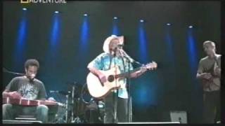 willie nelson/jj/ben harper ..blue eyes cryin in the rain