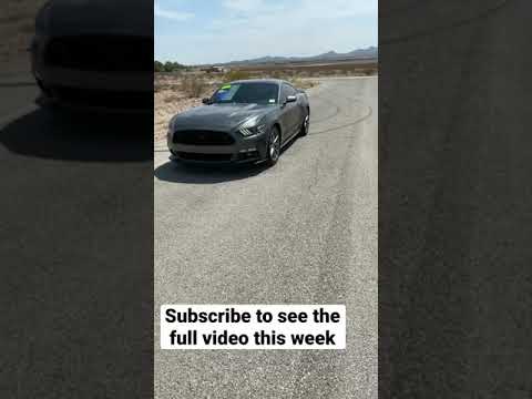Ford Mustang Ecoboost vs Dodge Challenger RT Drag Race