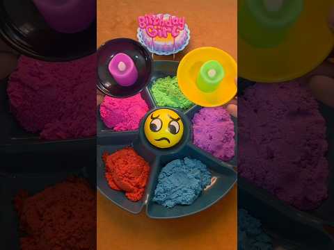 وانا جالس اروق عنفسي لوزه لاويه بوزها بعيد ميلادها