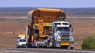 Kenworth T904 with Caterpillar 777