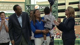 Jeter's nephew tips cap to the Detroit crowd Details