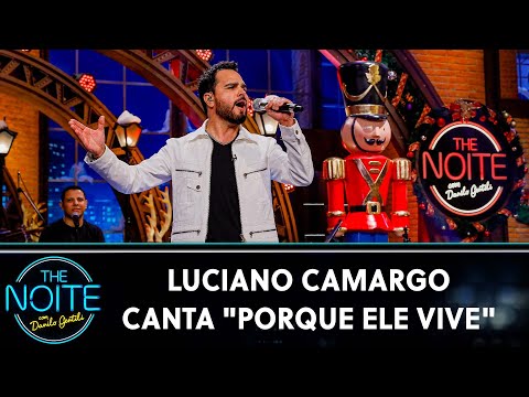 Luciano Camargo canta