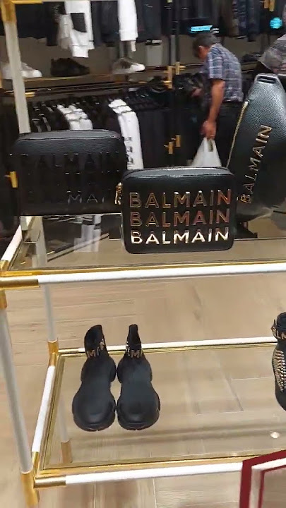 Balmain Bags Collection #balmain #luxurybags #fashion #trendingshorts #trending #balmainDubai