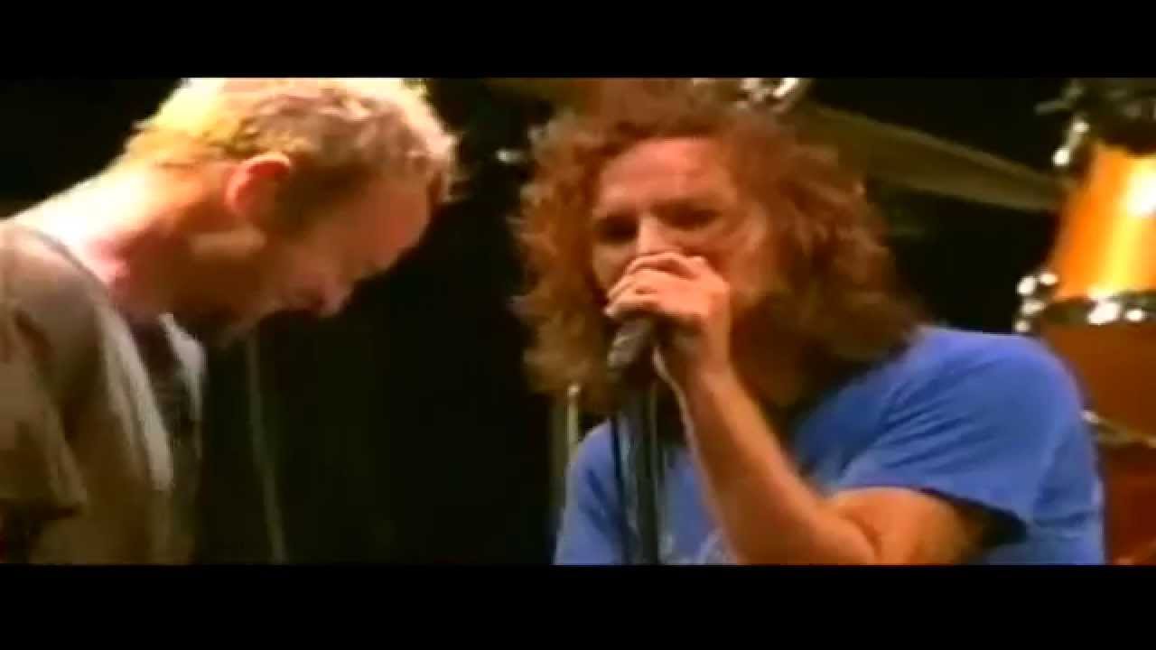 Pearl Jam - Yellow Ledbetter (Reading Festival, UK 2006) HD